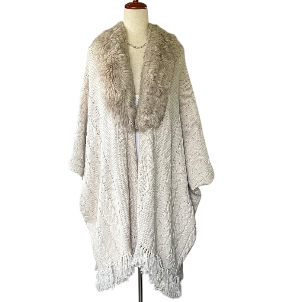 Pia Rossini Cozy Cream Knit Poncho with Faux Fur Collar and Fringe Hem